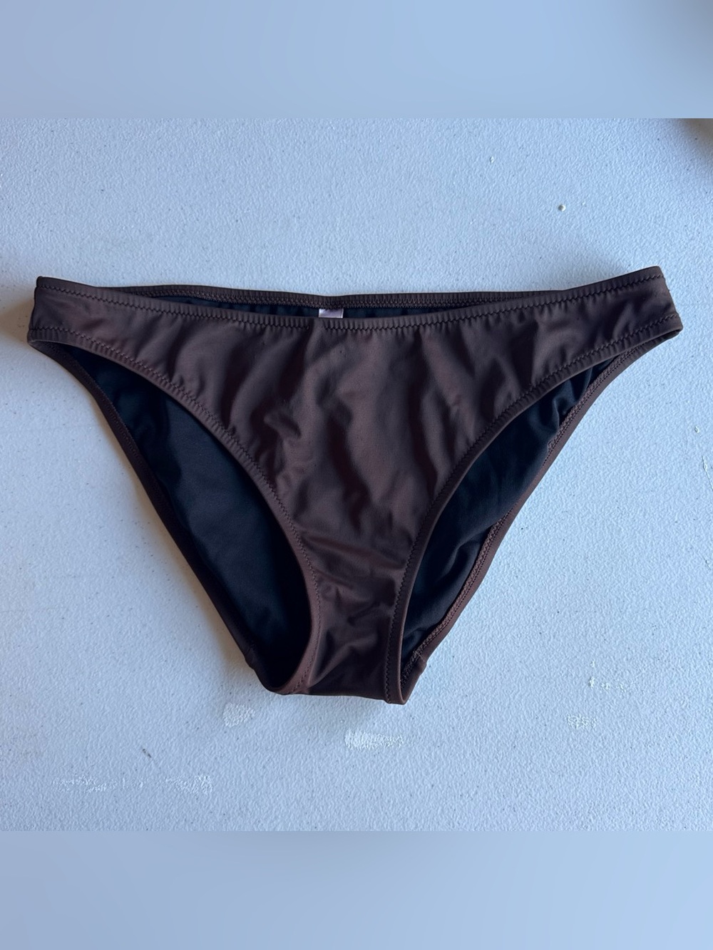 Victoria’s Secret Brown low rise full back coverage bikini bottoms sz M
